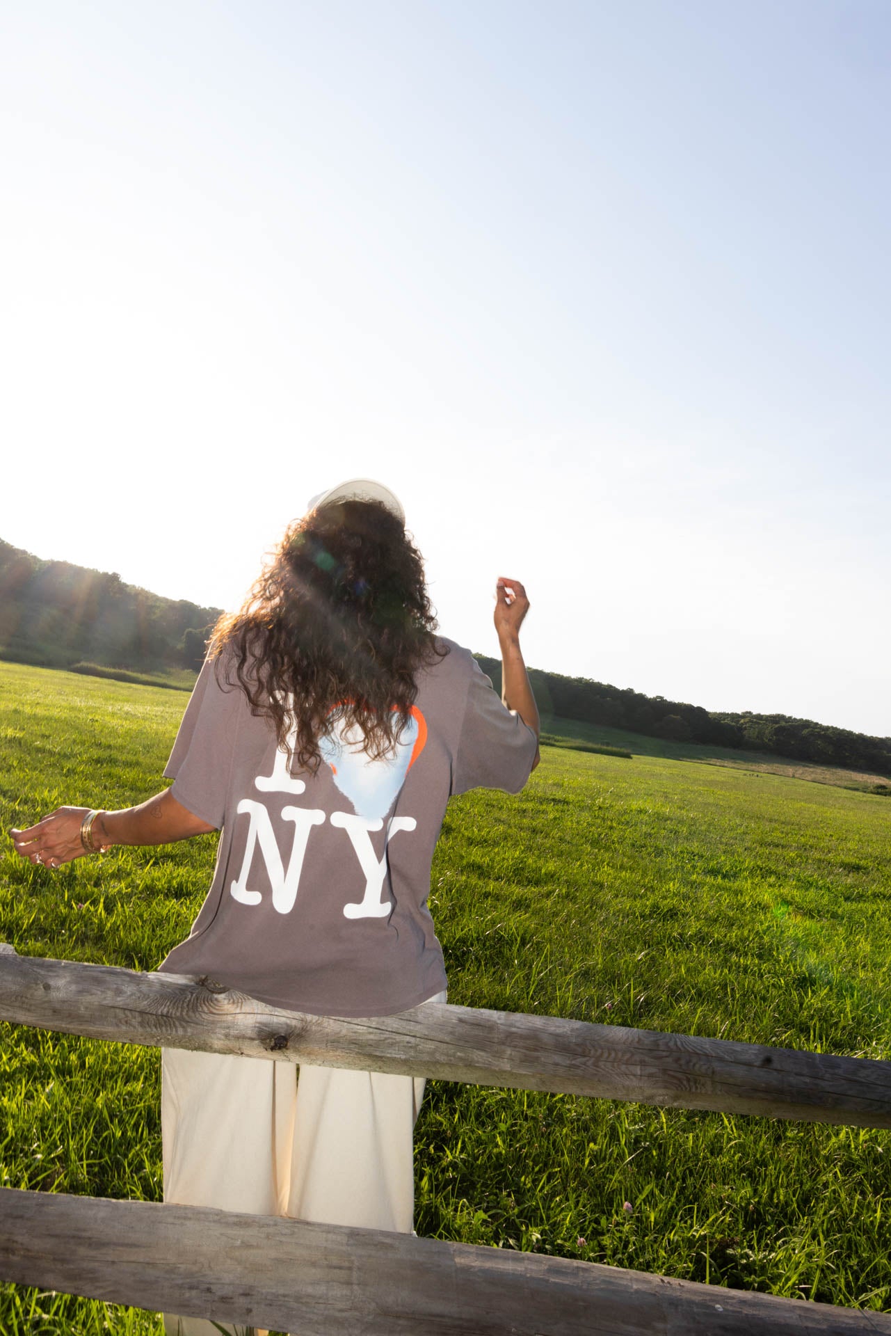 I Heart Box Tee In Downtown Brown