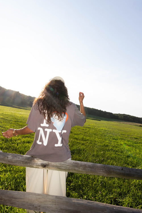 I Heart Box Tee In Downtown Brown