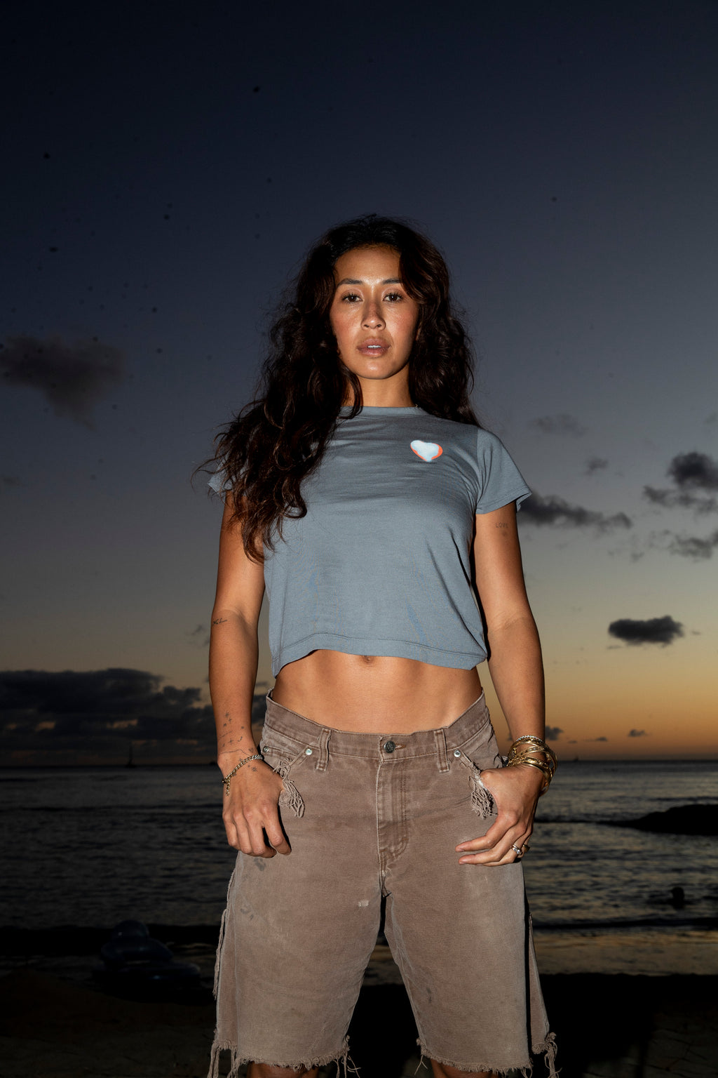 Full Heart Lady Tee in Gray